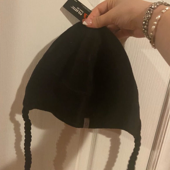 Tuque - Picture 1 of 2